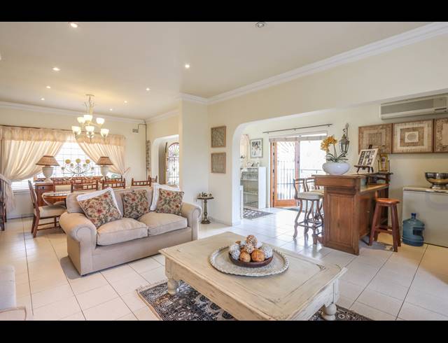 5 BEDROOM HOUSE SOLD IN WESTVILLE